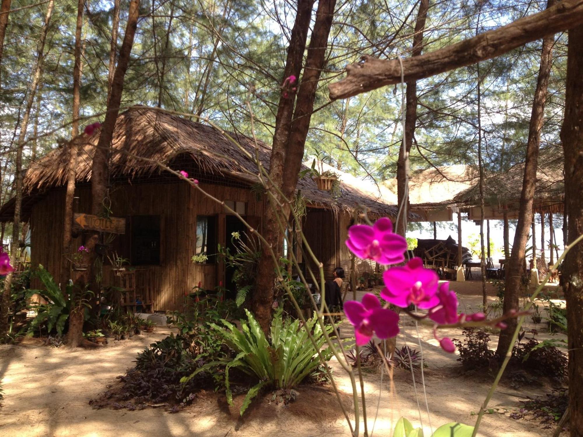 Hapla Beach Cottage Koh Kho Khao Island Exterior photo